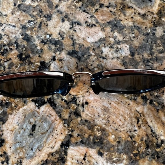 Tom Ford Sunglasses - Picture 6 of 8